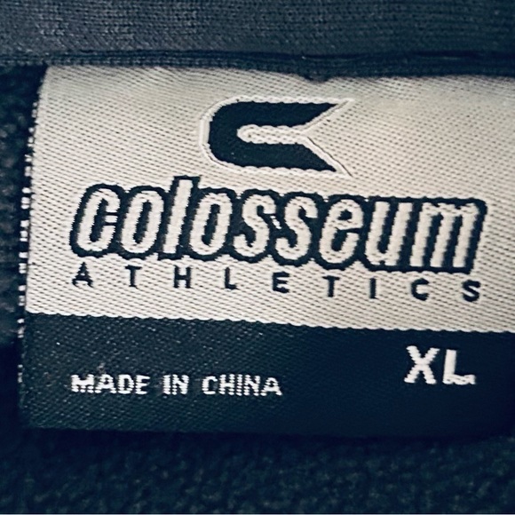 Colosseum Michigan State Hoodie Pull Over - Picture 3 of 3